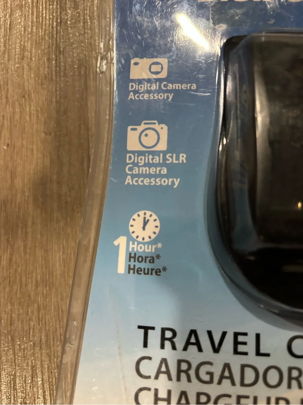 Digipower travel charger